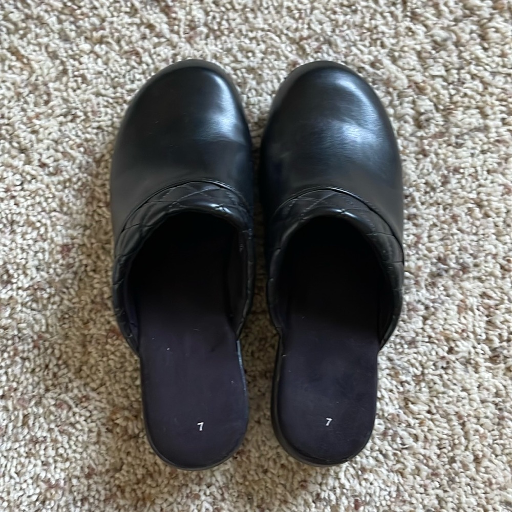 Slippers